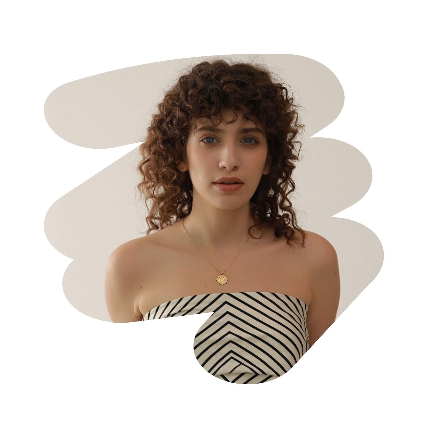 WOMEN NECKLACES
